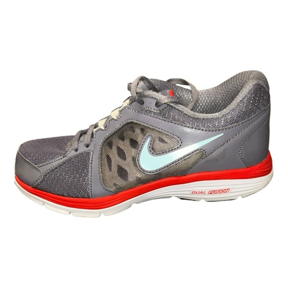 Nike Dual Fusion  Women's Gray and Red Running Shoes size 7.5 - Picture 8 of 12